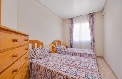 Resale - Apartamento - Torrevieja - Habaneras