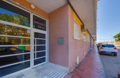 Resale - Apartamento - Torrevieja - Habaneras