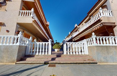 Resale - Townhouse - Pilar de la Horadada - La Torre de la Horadada