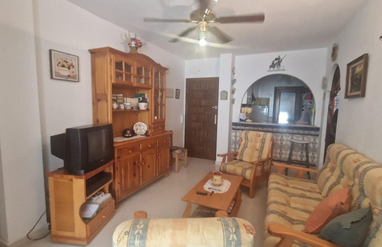 Resale - Planta baja - Torrevieja - La veleta