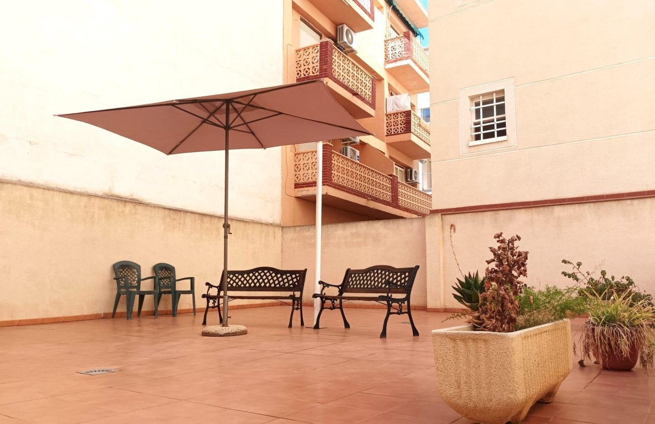 Revente - Apartamento - Torrevieja - Playa de los Locos