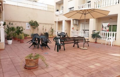 Resale - Apartamento - Torrevieja - Playa de los Locos