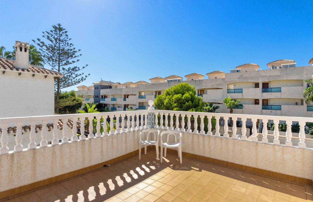 Reventa - Chalet - Orihuela Costa - La Zenia