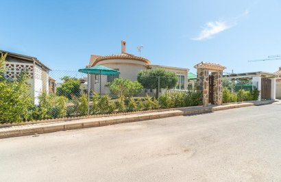 Resale - Chalet - Orihuela Costa - Playa Flamenca