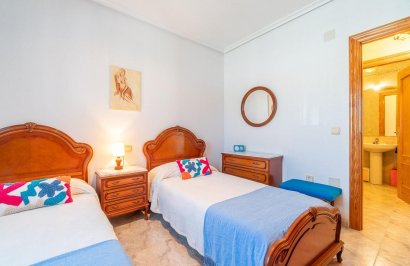 Reventa - Chalet - Orihuela Costa - Playa Flamenca