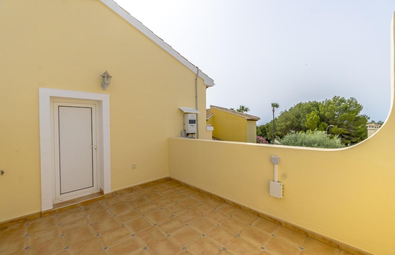 Resale - Villa - Orihuela Costa - Los Dolses