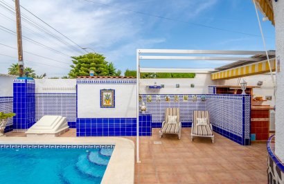 Resale - Chalet - Torrevieja - San luis