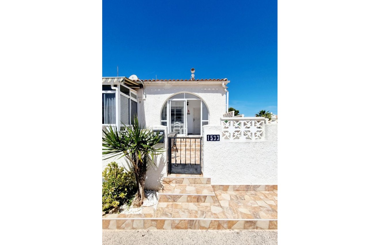 Resale - Bungalow - Torrevieja - San luis