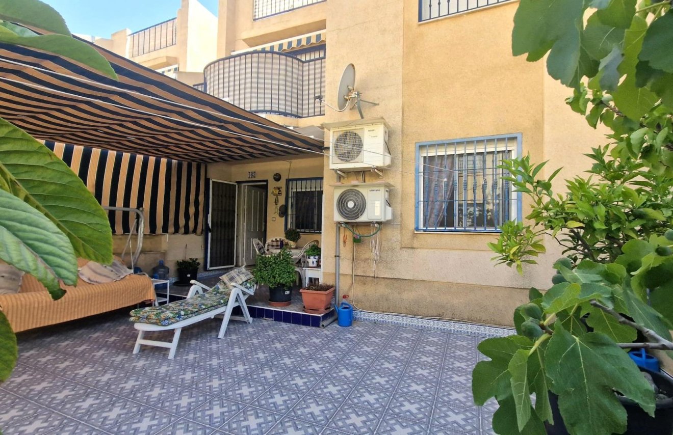 Resale - Bungalow Planta Baja - Torrevieja - El limonar