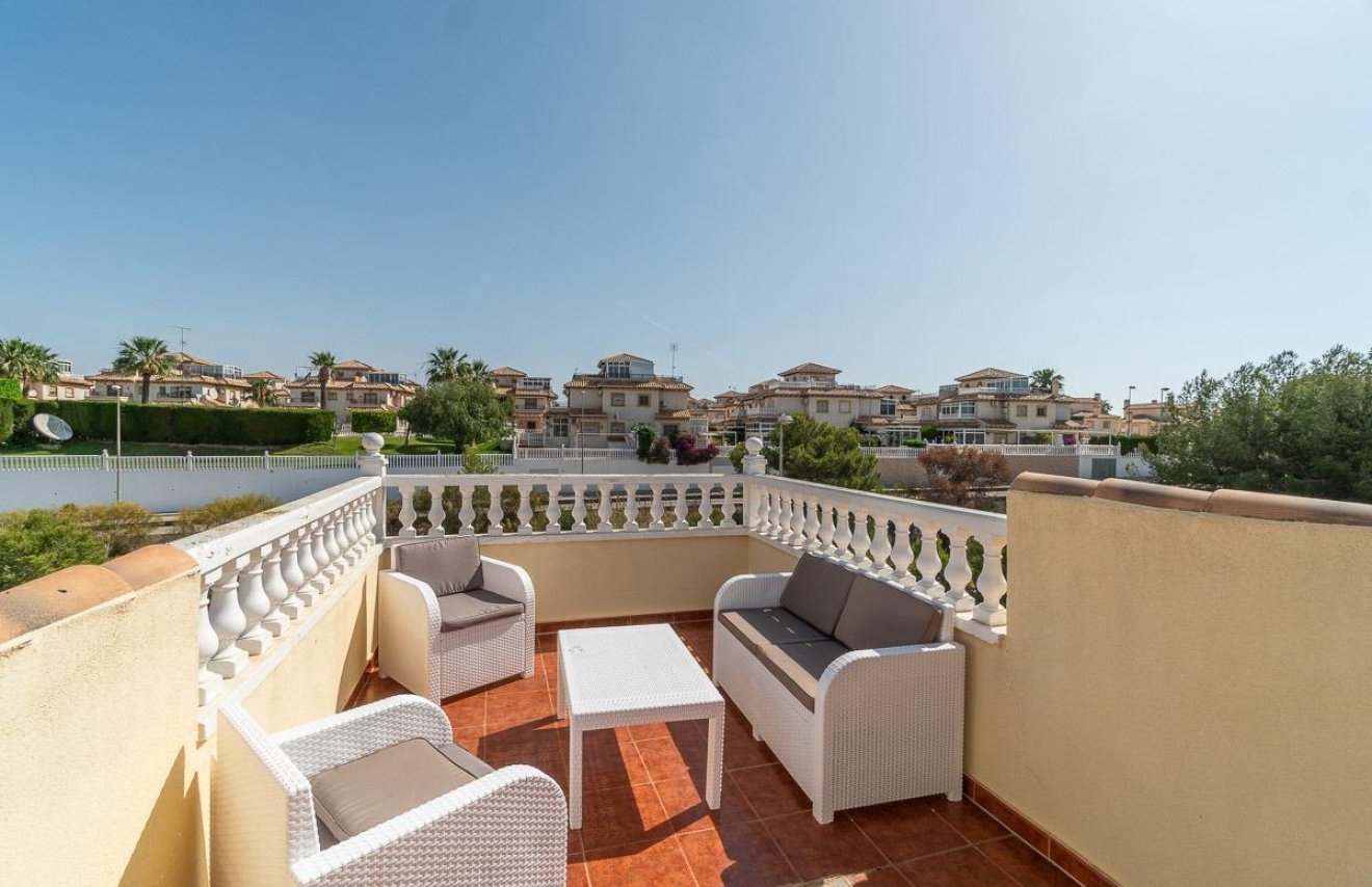 Revente - Villa - Orihuela Costa - La Zenia