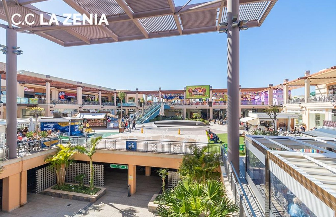 Revente - Villa - Orihuela Costa - La Zenia