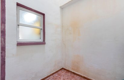 Resale - Apartamento - Torrevieja - Centro