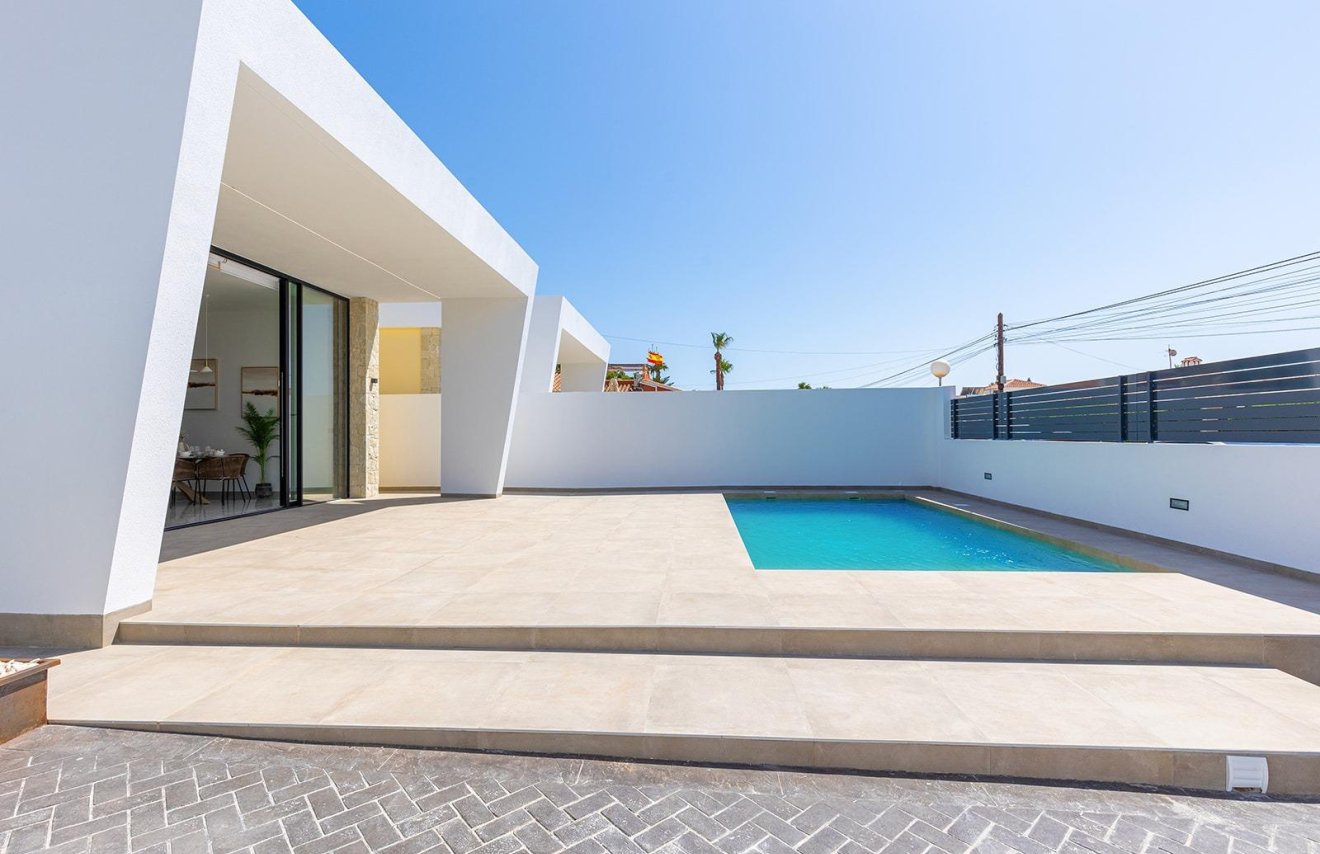 Obra nueva - Villa de Lujo - Torrevieja - Torreta florida