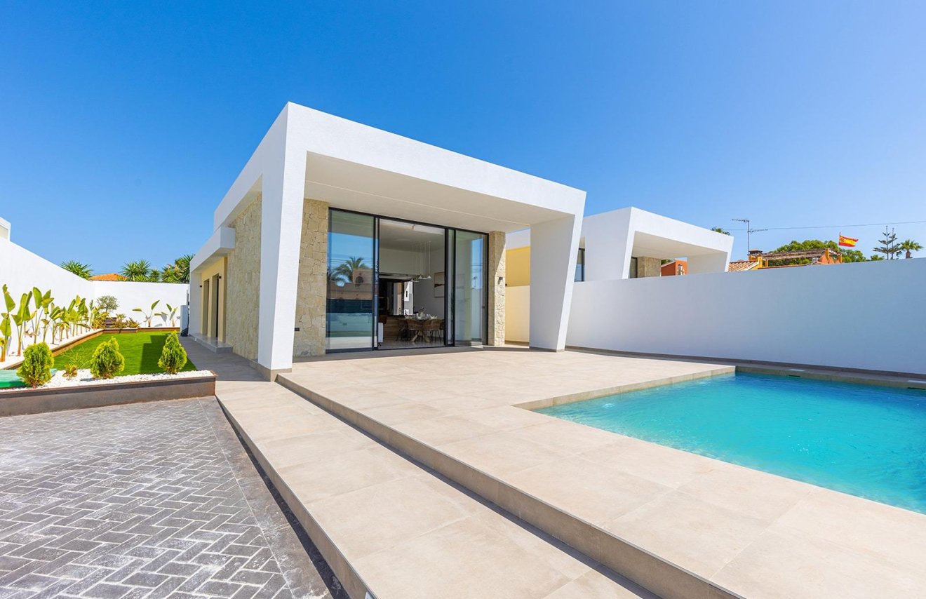 Obra nueva - Villa de Lujo - Torrevieja - Torreta florida