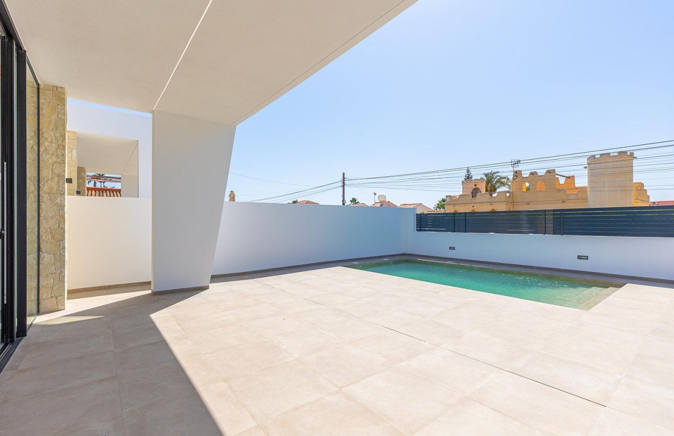 Nouvelle construction - Villa de Lujo - Torrevieja - Torreta florida