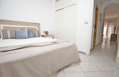 Revente - Apartamento - Torrevieja - Calas blanca