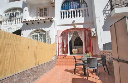 Resale - Apartamento - Torrevieja - Calas blanca