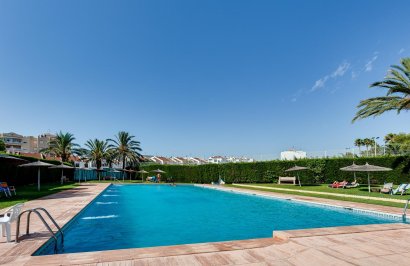 Resale - Apartamento - Torrevieja - Calas blanca