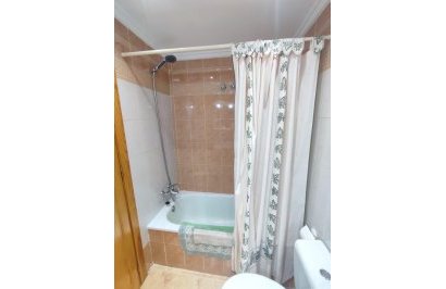 Resale - Bungalow Planta Baja - Torrevieja - Torretas