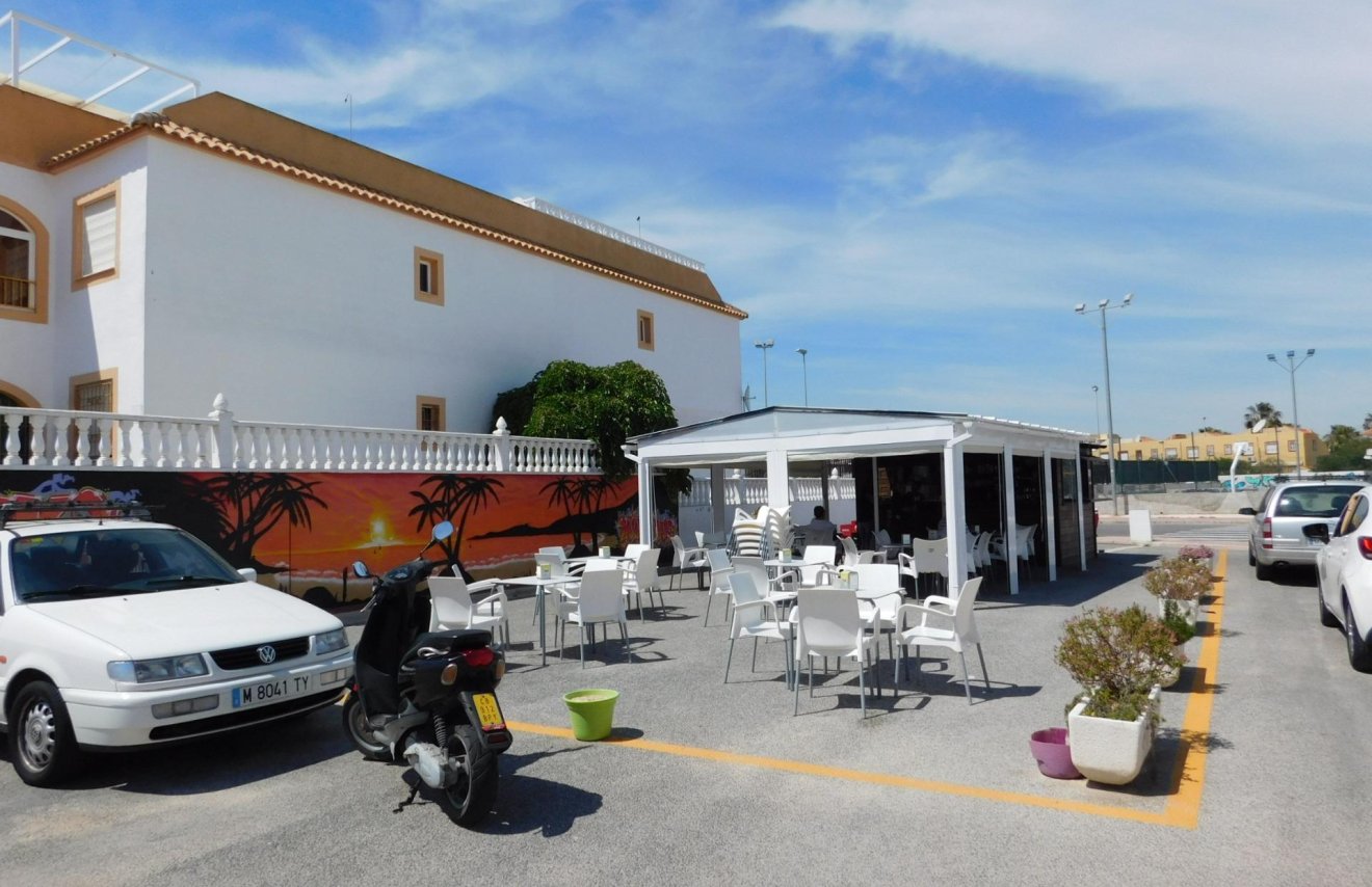 Reventa - Bungalow Planta Baja - Torrevieja - Torretas