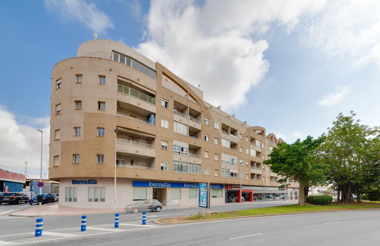 Reventa - Apartamento - Torrevieja - El molino