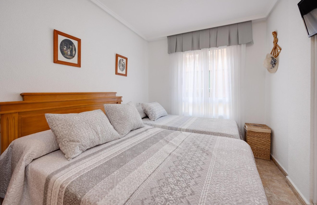 Reventa - Apartamento - Torrevieja - Playa de los Locos