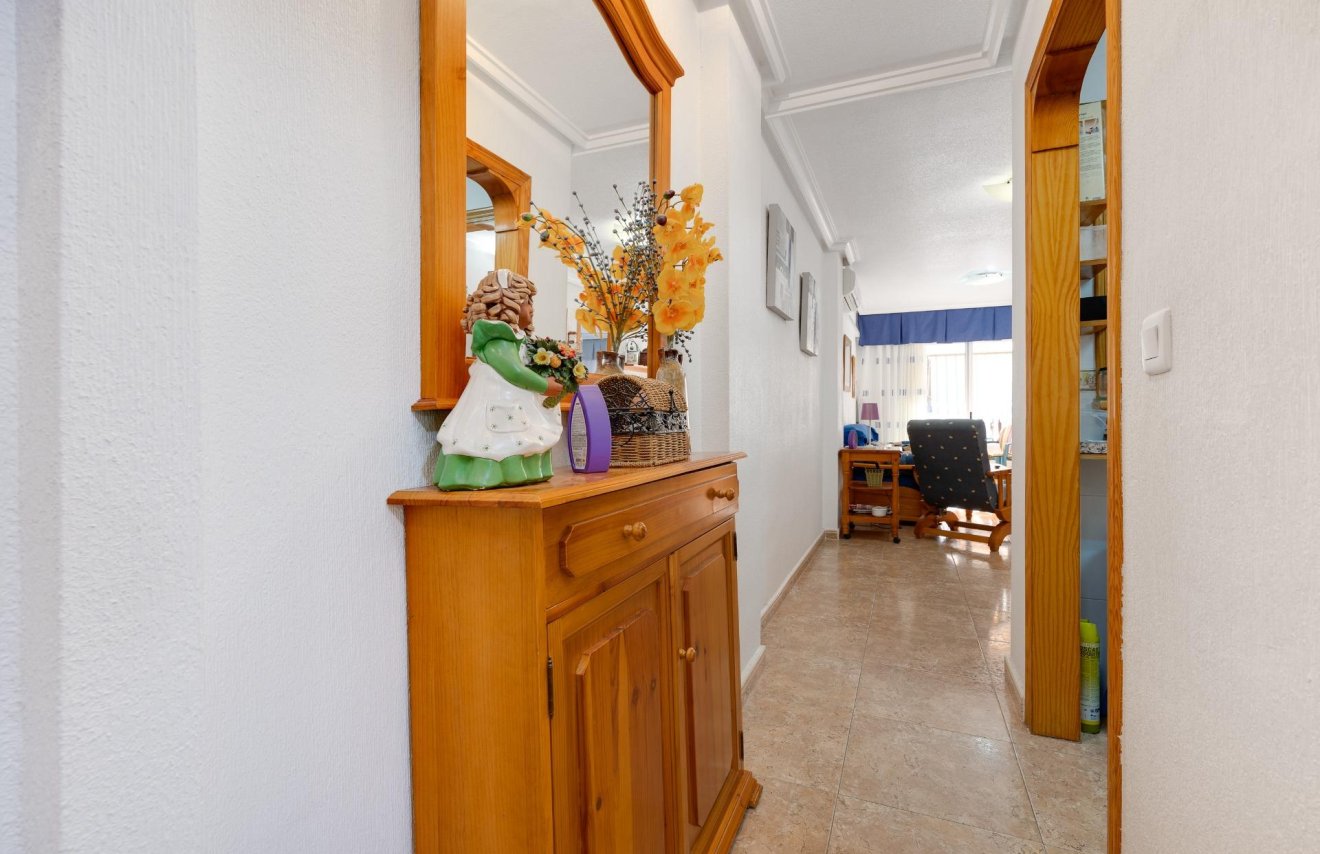 Reventa - Apartamento - Torrevieja - Playa de los Locos