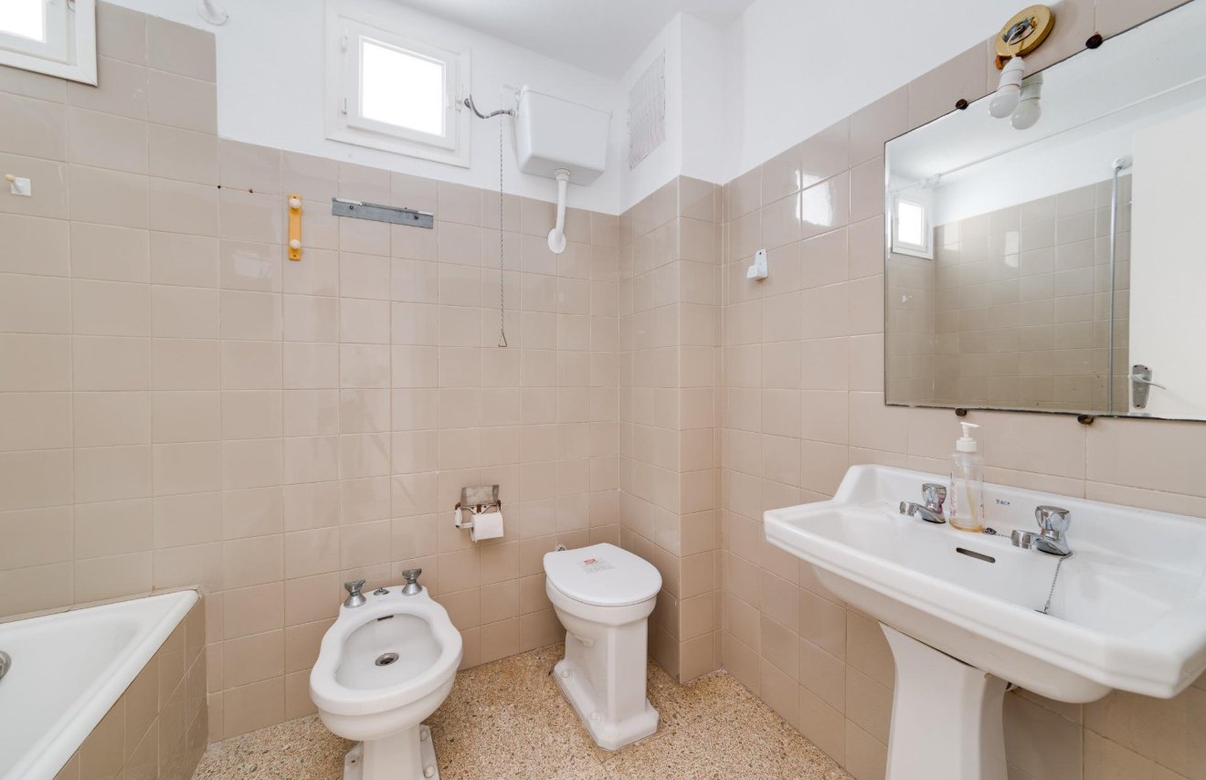 Resale - Apartamento - Torrevieja - Curva del Palangre