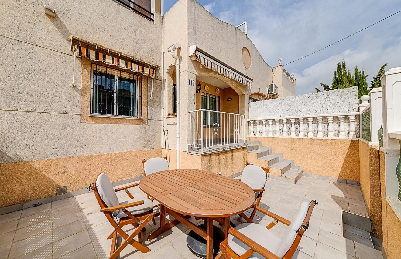 Reventa - Adosado - Torrevieja - Los balcones