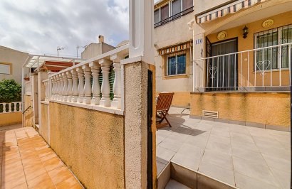 Resale - Townhouse - Torrevieja - Los balcones