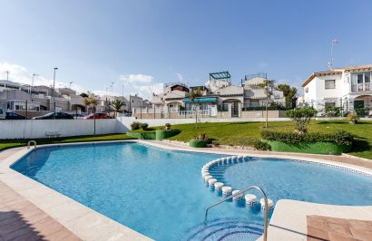 Resale - Townhouse - Torrevieja - Los balcones