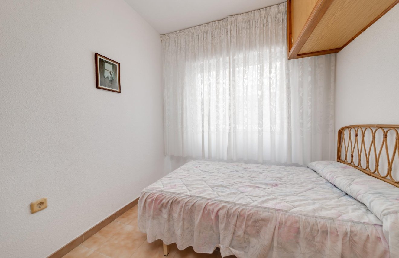 Reventa - Apartamento - Torrevieja - Playa de los Locos