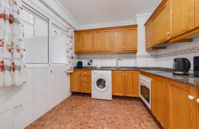 Resale - Apartamento - Torrevieja - Playa de los Locos