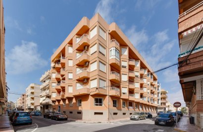 Revente - Apartamento - Torrevieja - Playa de los Locos