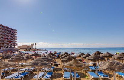 Resale - Apartamento - Torrevieja - Playa de los Locos