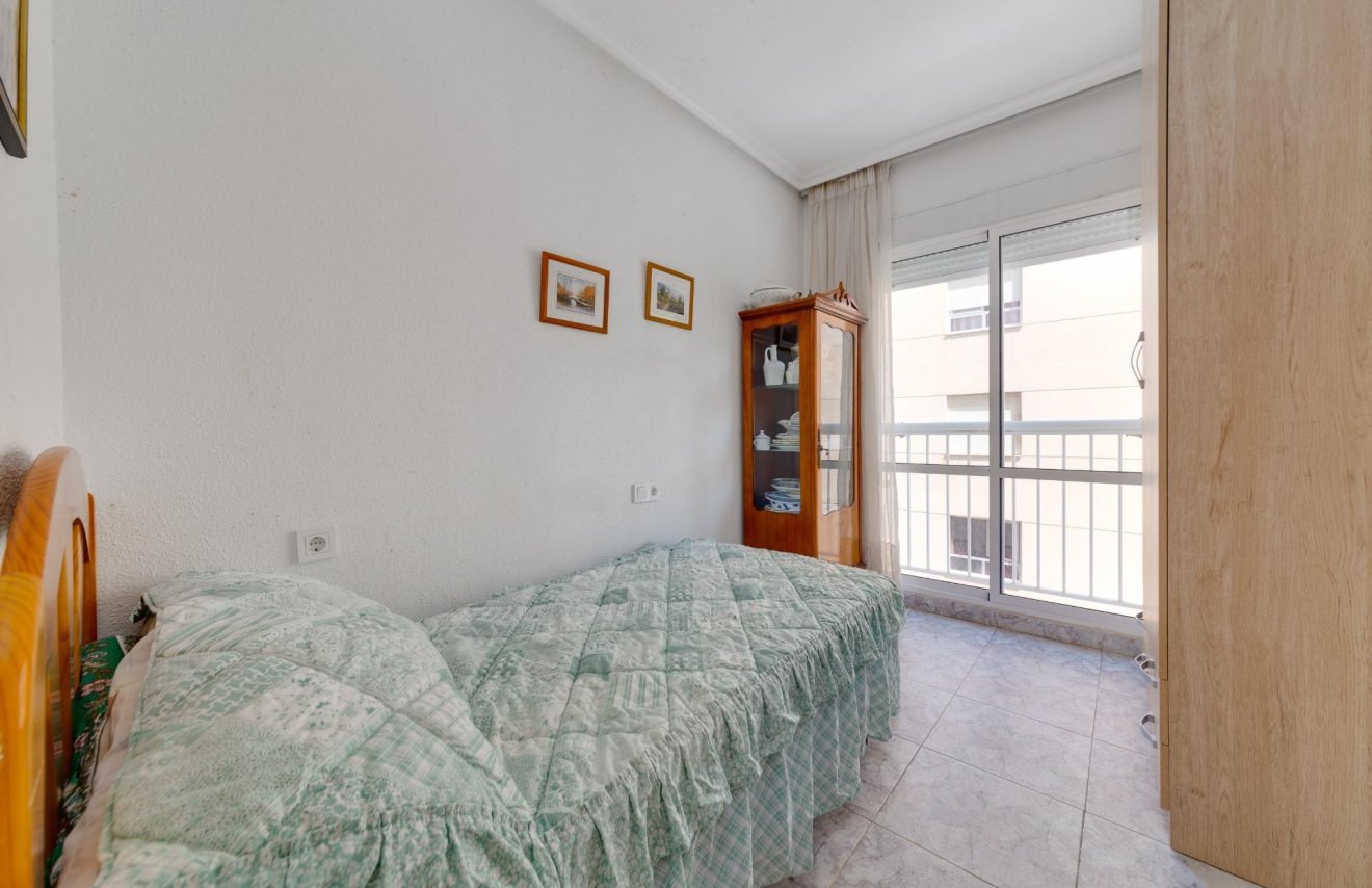 Resale - Apartamento - Torrevieja - Acequion