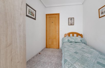 Resale - Apartamento - Torrevieja - Acequion