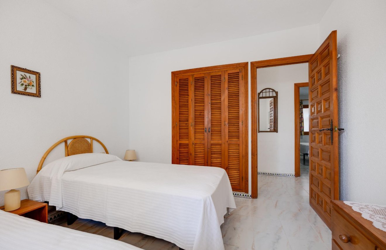 Resale - Apartamento - Torrevieja - La Mata