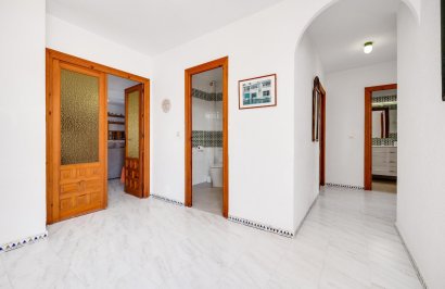 Resale - Apartamento - Torrevieja - La Mata