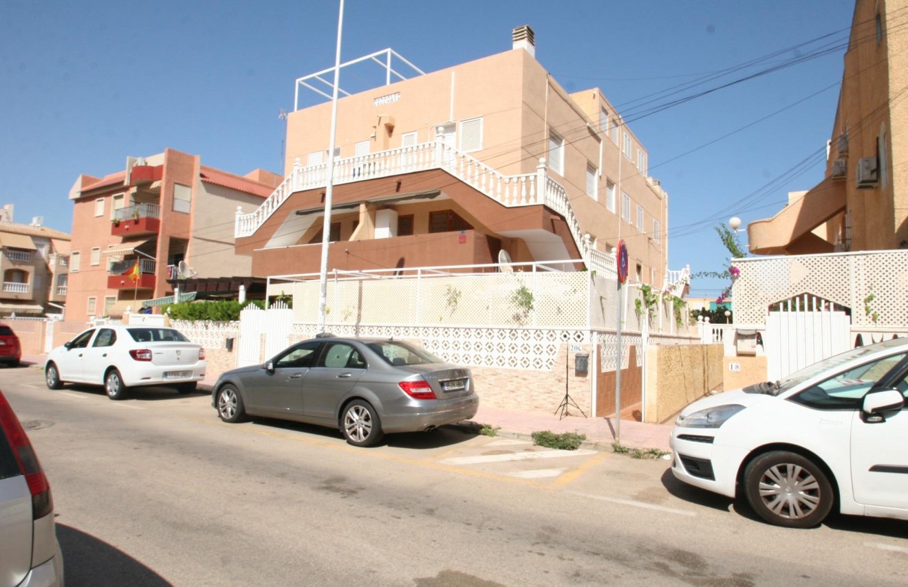 Resale - Apartamento - Torrevieja - La Mata