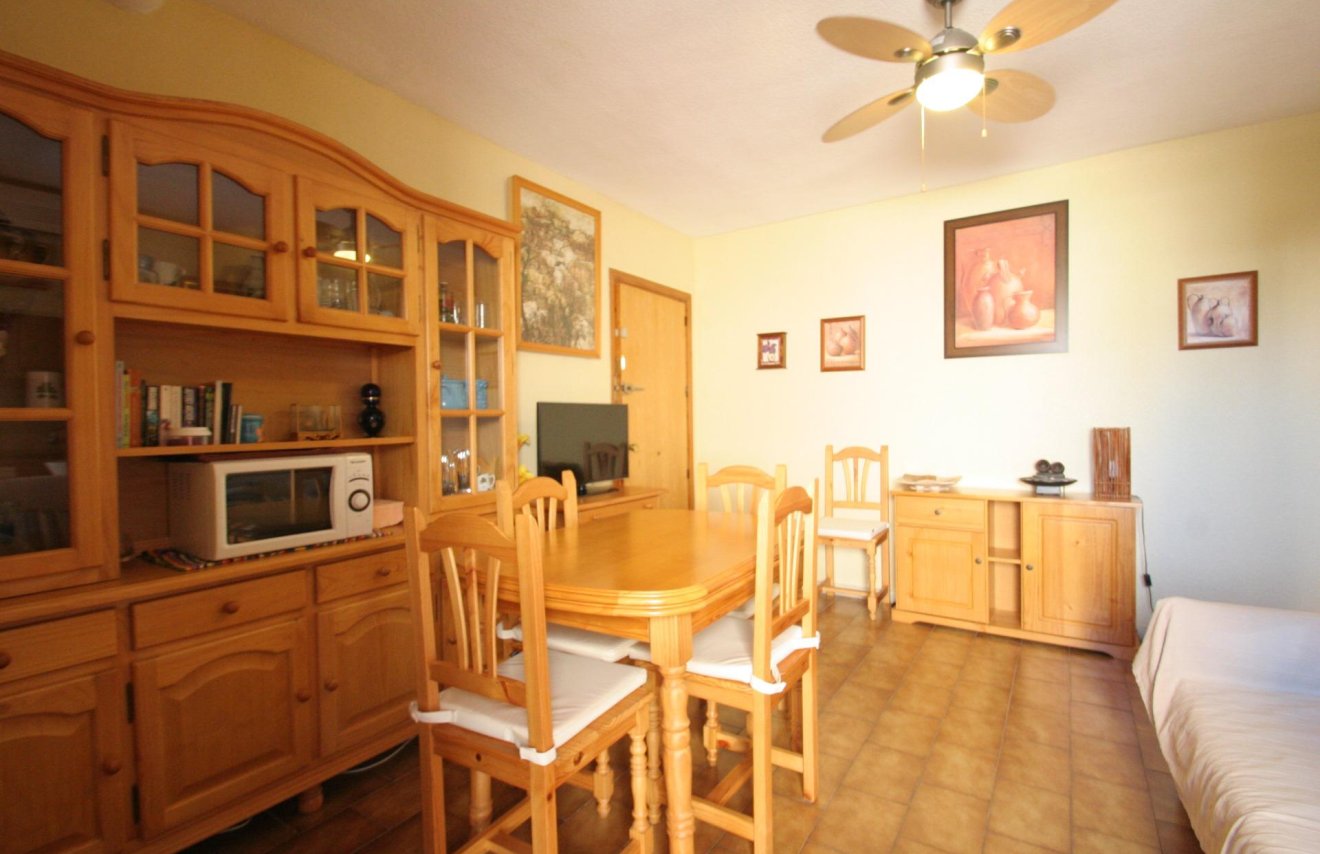 Resale - Apartamento - Torrevieja - La Mata