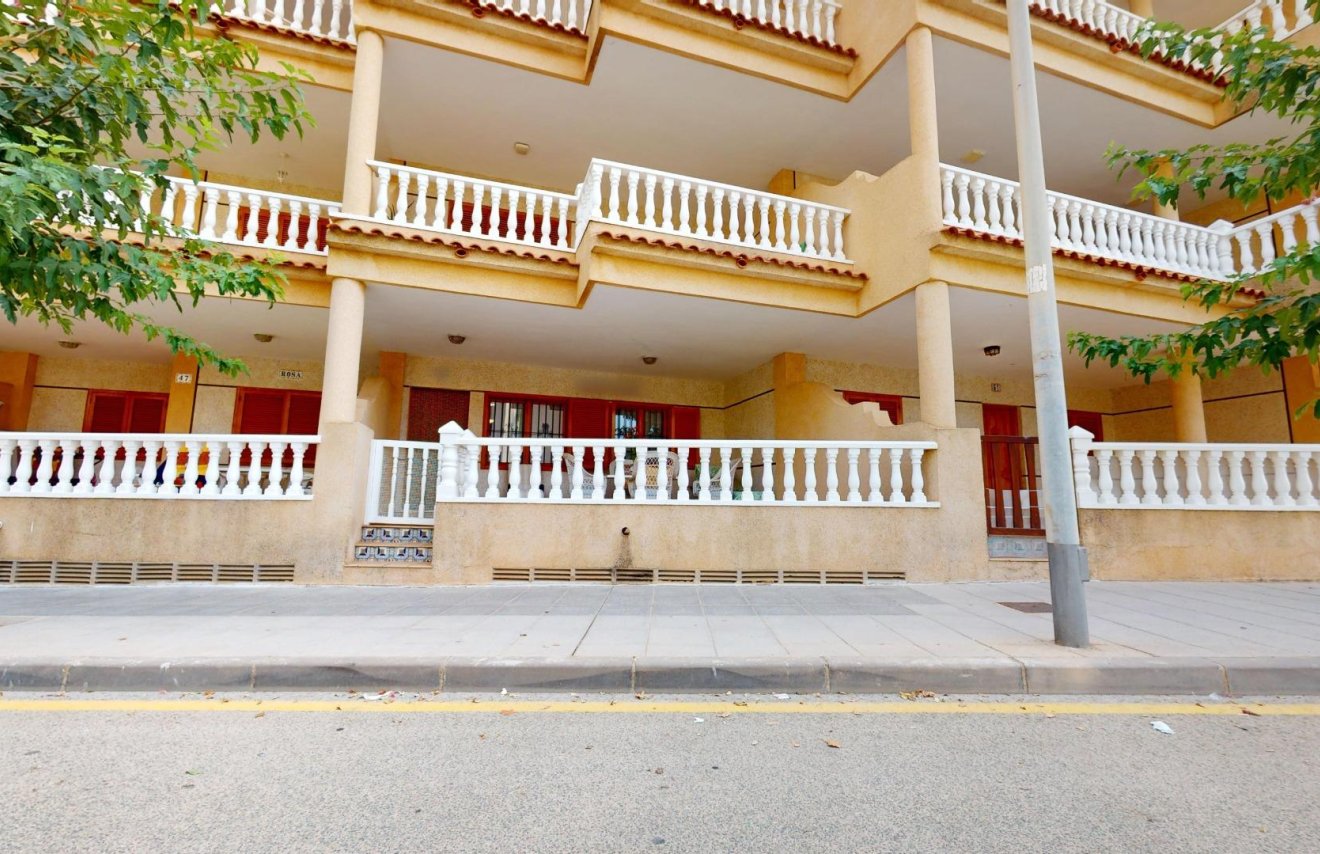 Resale - Apartamento - Pilar de la Horadada - La Torre de la Horadada