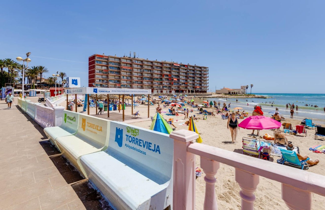 Resale - Apartamento - Torrevieja - Playa de los Locos