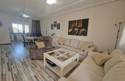 Resale - Chalet - San Miguel de Salinas - El galán