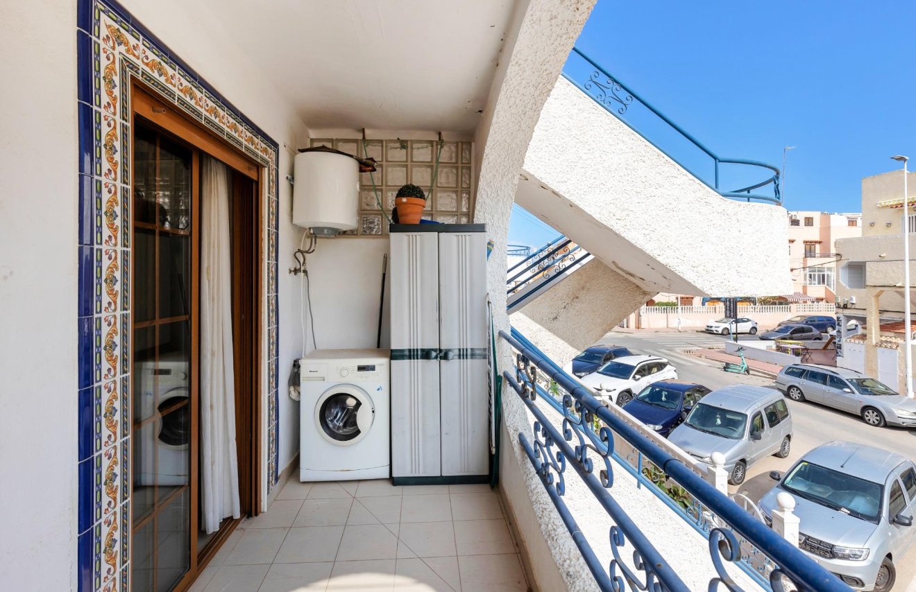 Resale - Apartamento - Torrevieja - La Mata