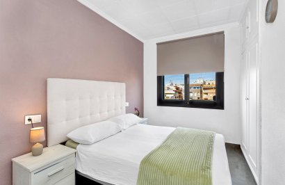 Resale - Apartamento - Torrevieja - Acequion