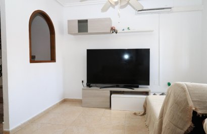 Resale - Townhouse - Torrevieja - Aguas nuevas 1