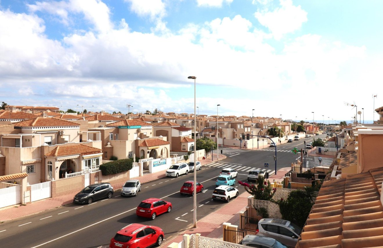 Resale - Townhouse - Torrevieja - Aguas nuevas 1