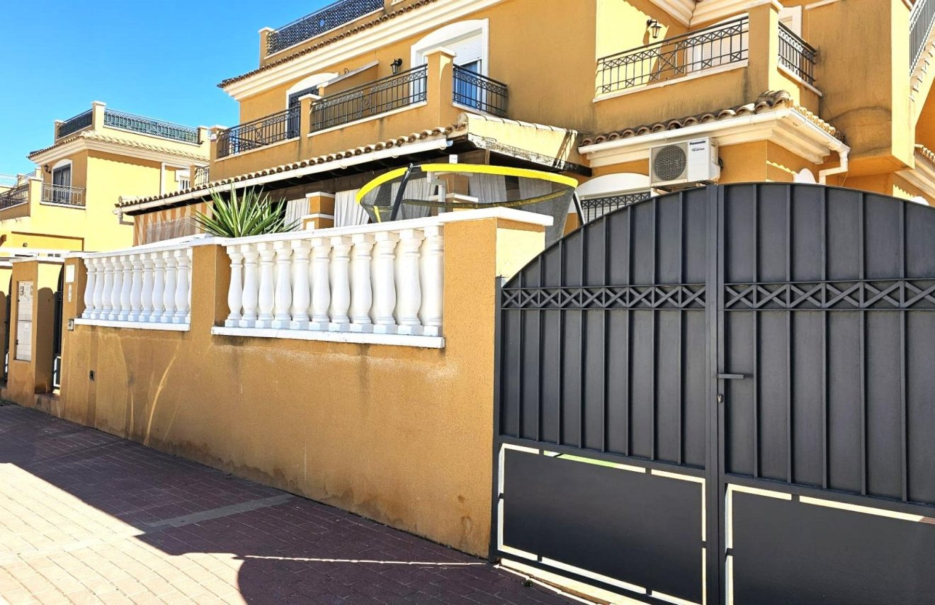 Resale - Townhouse - Torrevieja - Sector 25