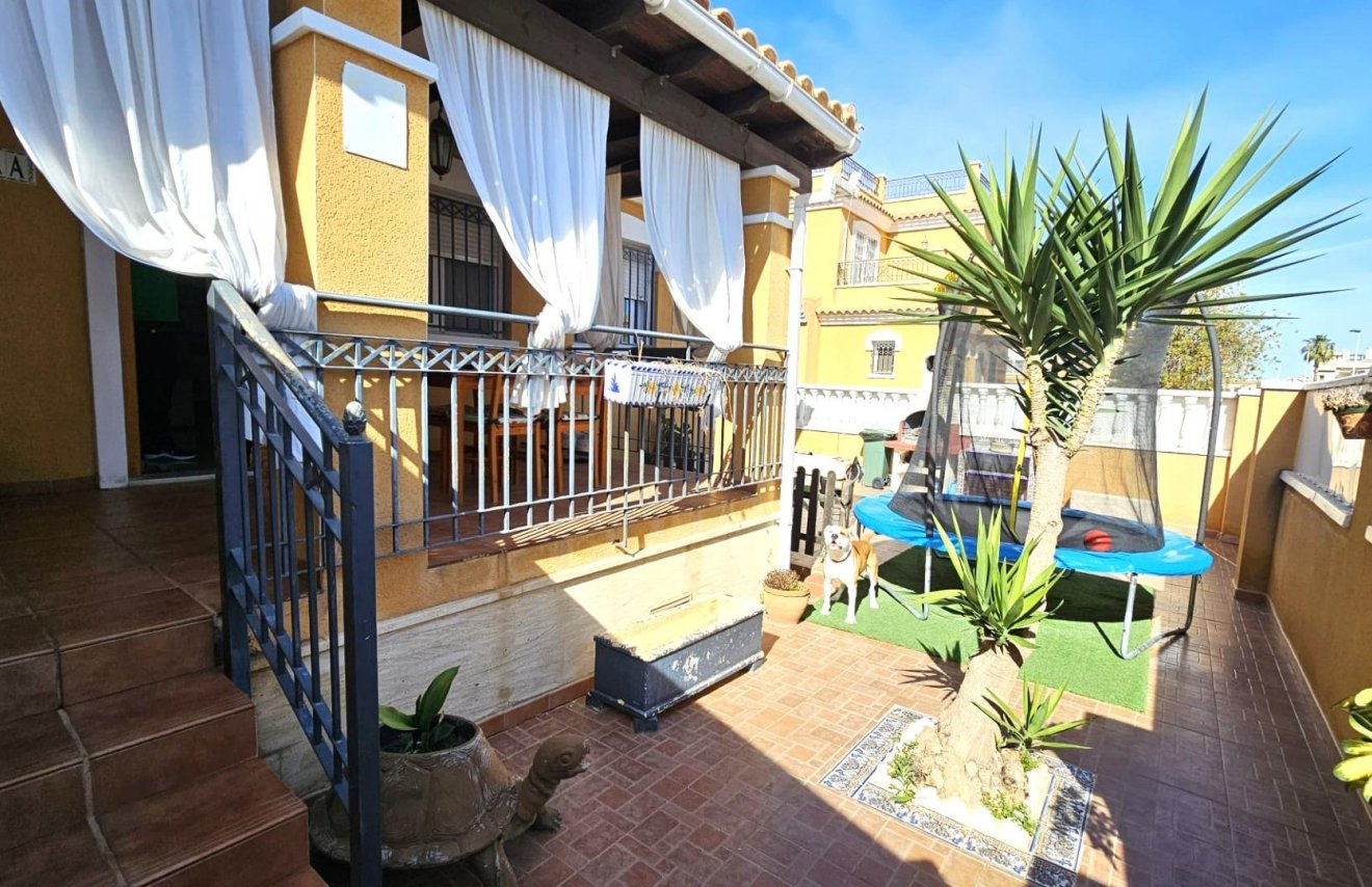 Resale - Townhouse - Torrevieja - Sector 25